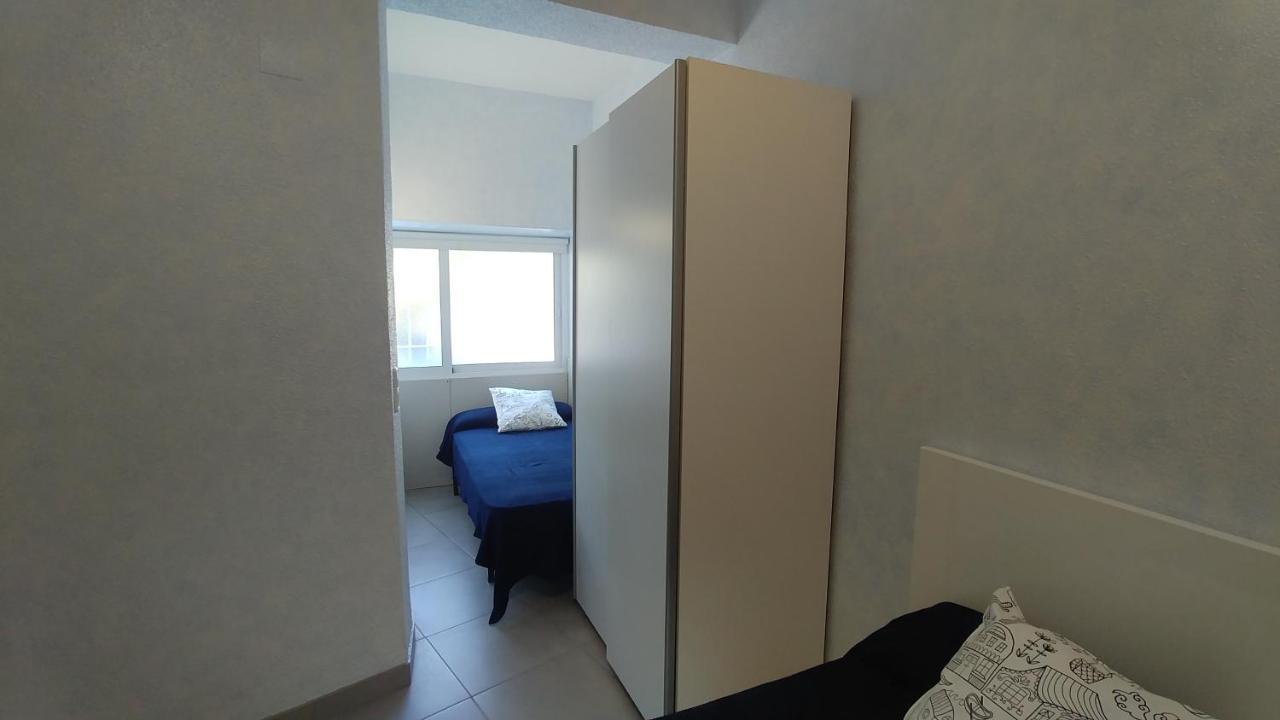 Apartament Oasis B3 Roses Exterior foto