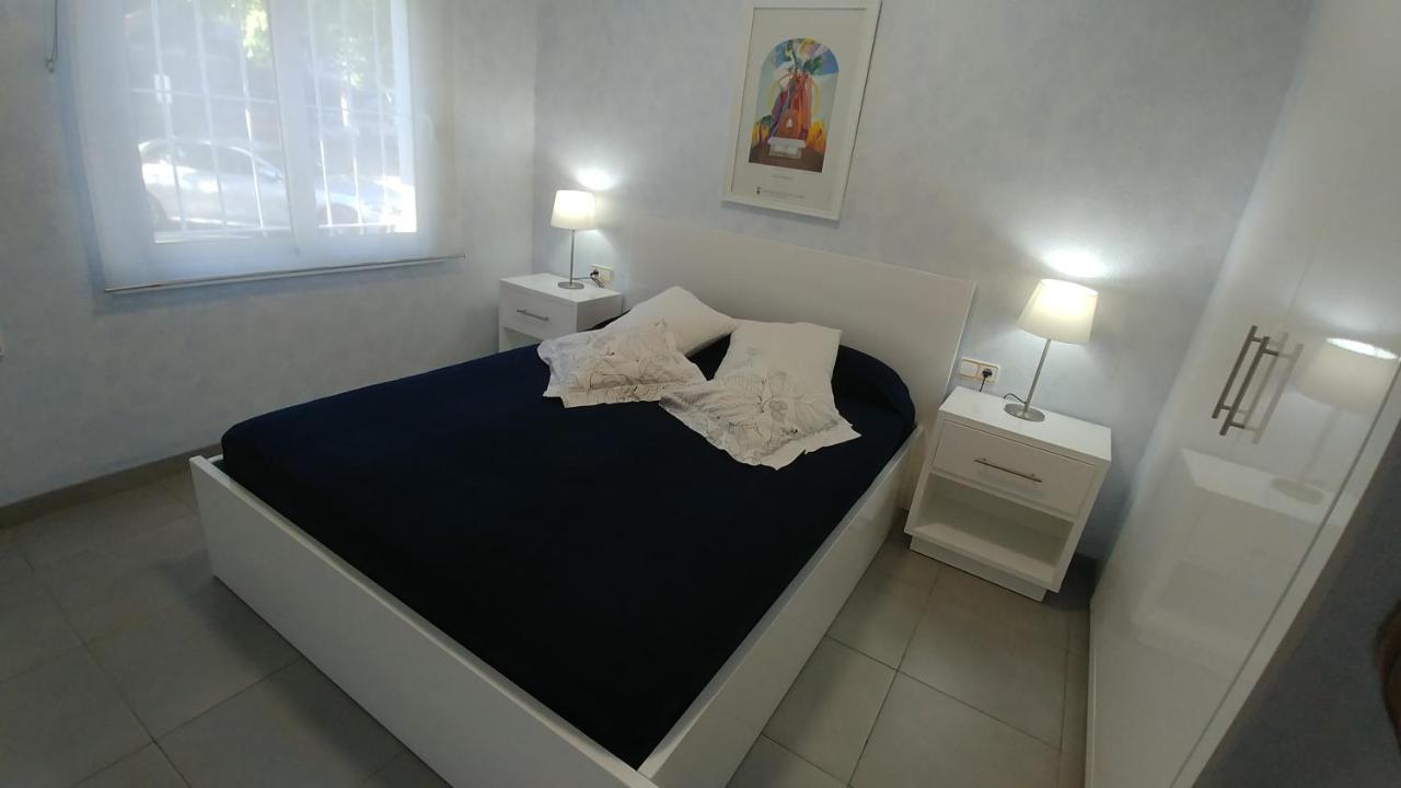 Apartament Oasis B3 Roses Exterior foto