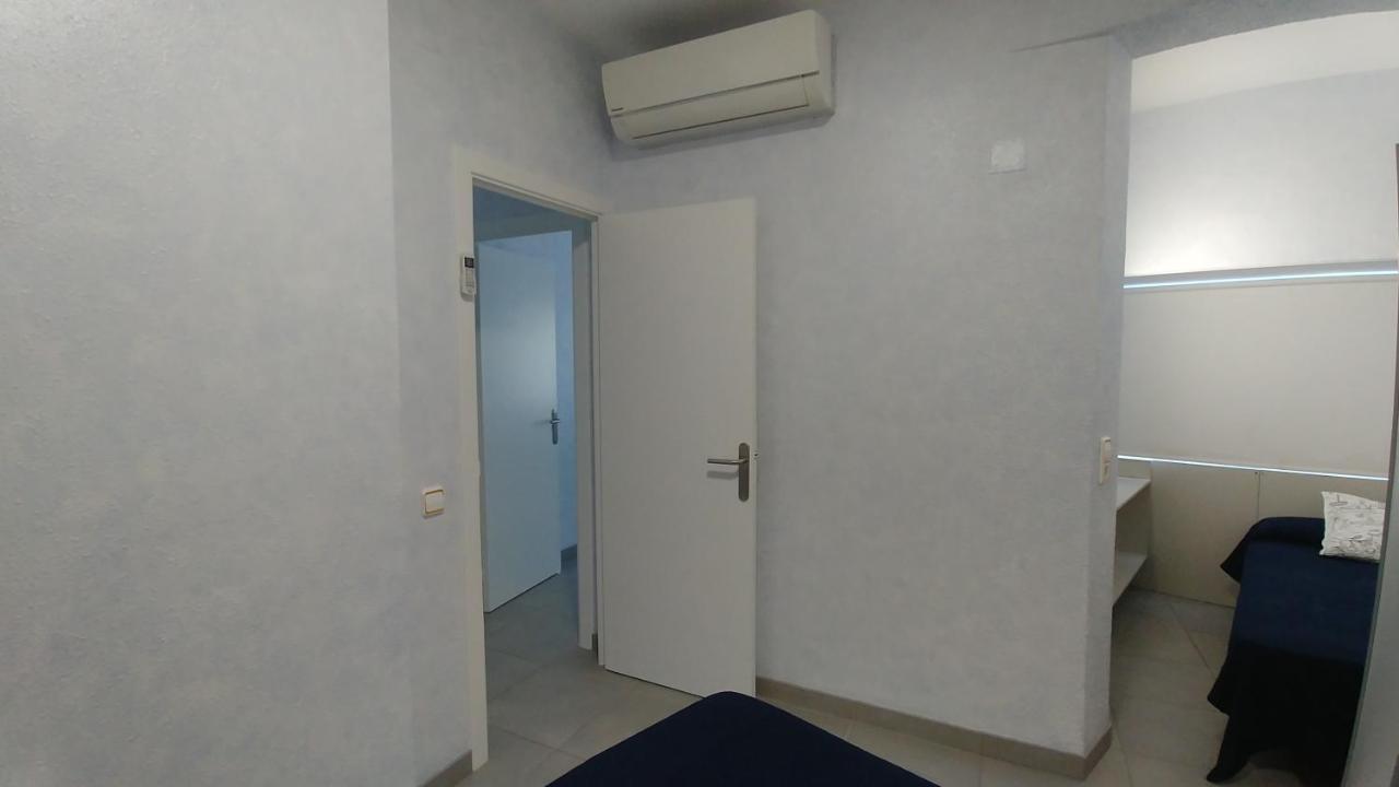 Apartament Oasis B3 Roses Exterior foto